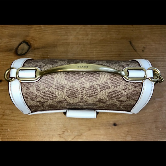 S⭕️LD‼️New Coach 1941 Riley Top Handle 18 In Signature Canvas - Picture 6 of 12